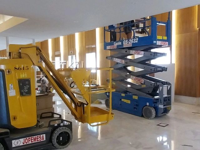 Plataformas Elevadoras Star 10 y Genie 10m