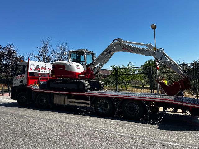 Equipo Takeuchi Benelux TB-290-2