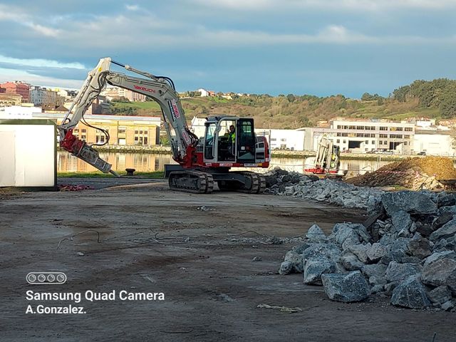 Excavadoras Takeuchi